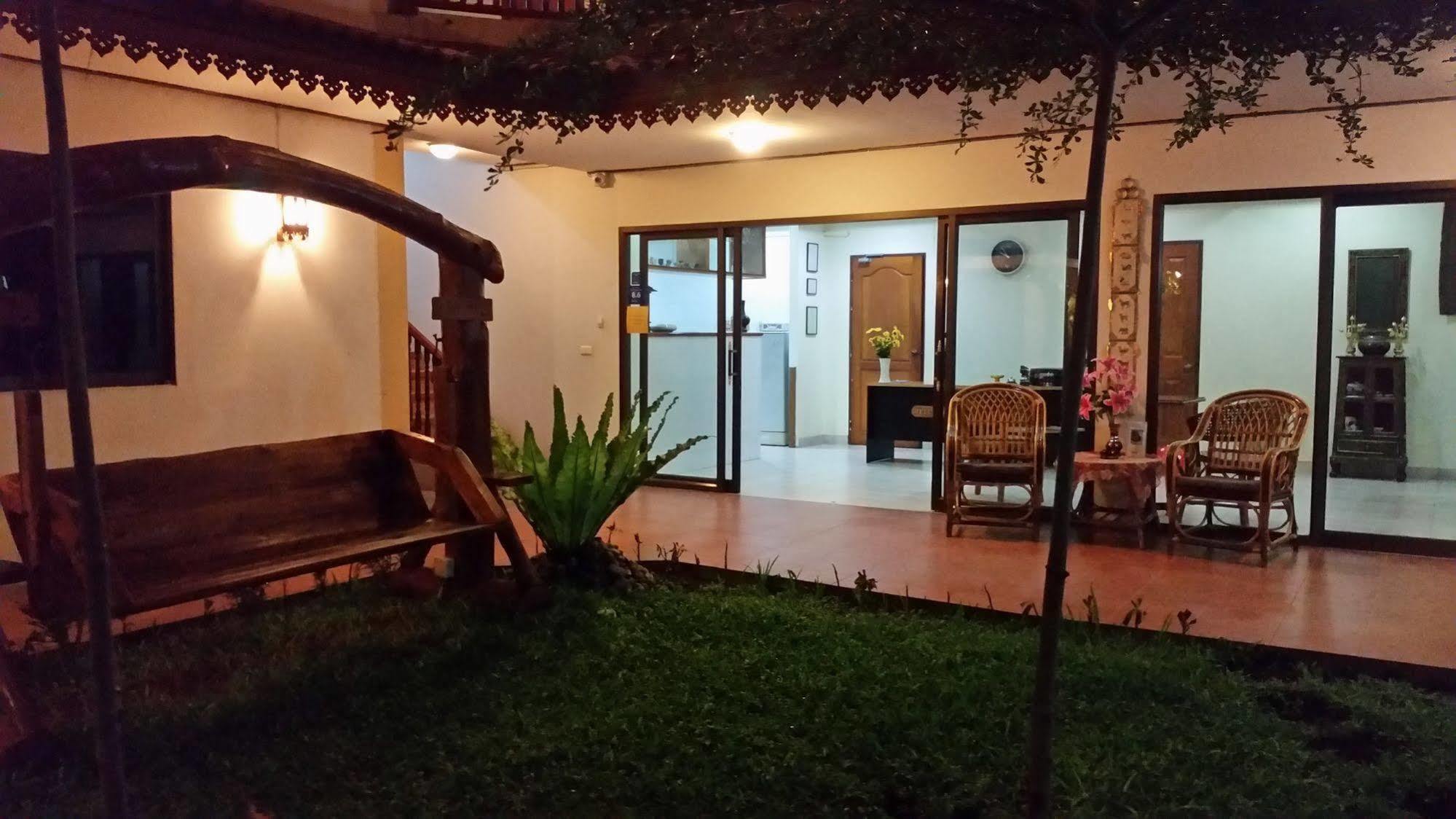 Villa Oranje Τσιάνγκ Μάι Εξωτερικό φωτογραφία